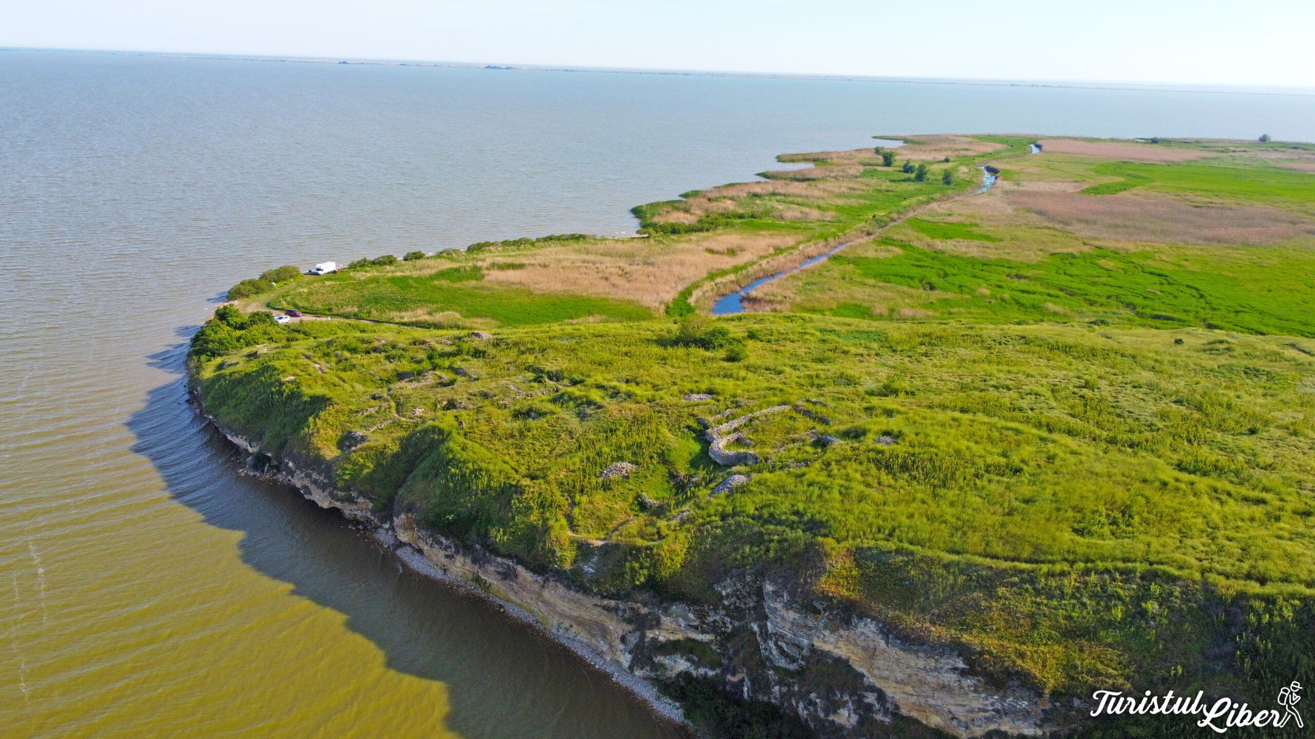 Excursie cu barca la Capul Doloșman